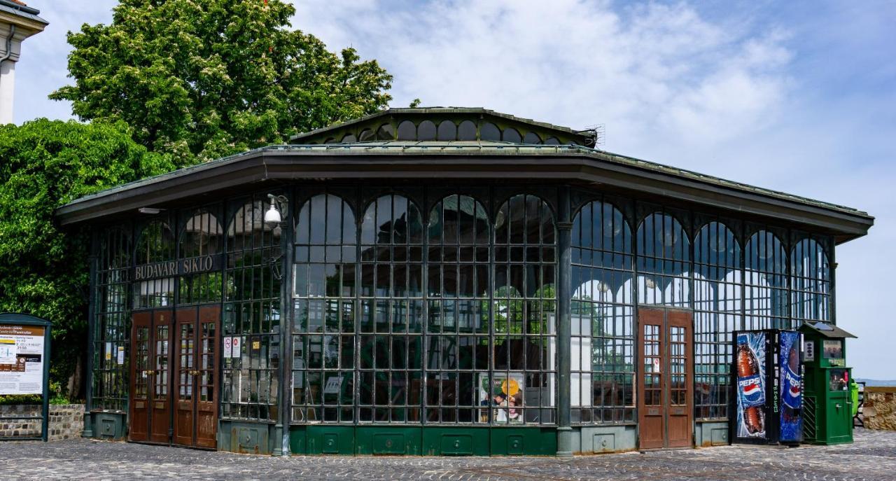 Monarchy Residence Boedapest Buitenkant foto